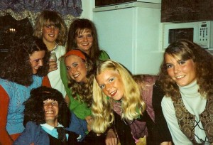 559786_10151366337185073_638430794_n